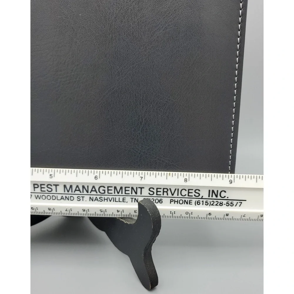 Alicia Klein Executive Mousepad Black Faux Leather Embossed AMD Vision Logo‎ AK1